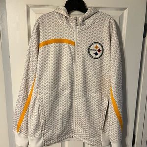 Reebok Pittsburgh Steelers zip up hoodie size medium but fits like XL